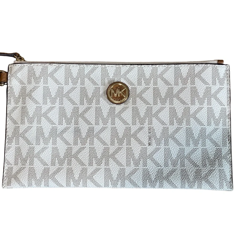 Michael Kors Fulton White MK Signature Monogram Wristlet Wallet Clutch